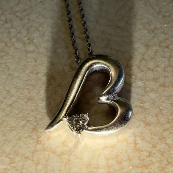 Kay Jewelers Silver Heart Pendant Necklace with Accent Stone - Picture 7 of 8